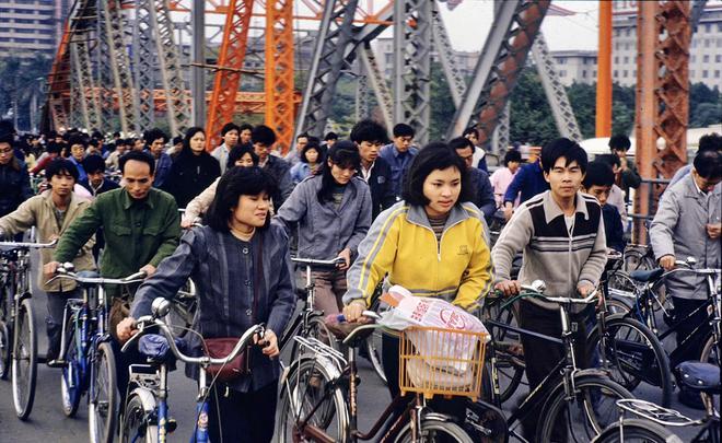 家中还有有人卖出了28万天价70后常见的几个老物件很多人(图6)